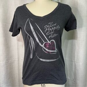 Disney Store Glass Slipper‎ TShirt  Cinderella Happily Ever After Sz Medium
